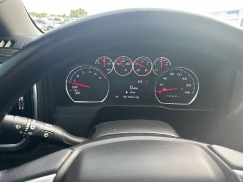 Used 2022 Chevrolet Silverado 1500 LT AWD/4WD image 15