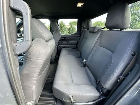 Used 2024 Toyota Tacoma SR AWD/4WD image 18