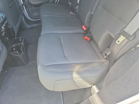 Used 2021 Jeep Wrangler Unlimited Sahara image 26