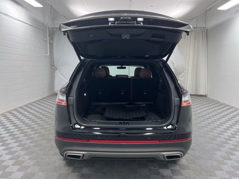 Certified 2023 Lincoln Nautilus Reserve w/ Monochromatic Package AWD/4WD image 10