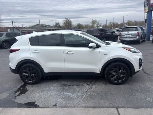 Used 2022 Kia Sportage LX w/ LX AWD Value Edition Package image 5