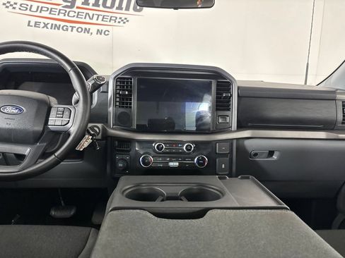 Used 2025 Ford F150 XLT w/ Equipment Group 301A Standard AWD/4WD image 23