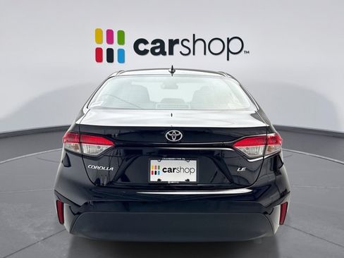 Used 2026 Toyota Corolla LE FWD image 4