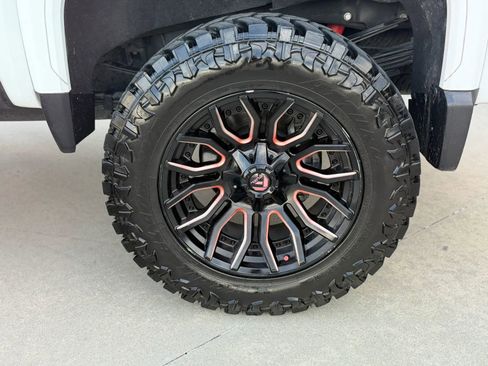 Used 2020 GMC Sierra 3500 Denali w/ Denali Ultimate Package AWD/4WD image 15