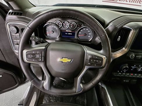 Used 2021 Chevrolet Silverado 1500 LTZ w/ LTZ Convenience Package II AWD/4WD image 21
