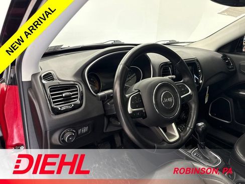Certified 2021 Jeep Compass Latitude w/ Sun and Sound Group AWD/4WD image 20