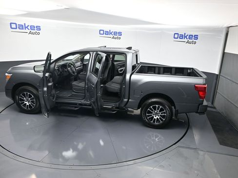 Used 2024 Nissan Titan SV w/ Accessory Utility Package image 59