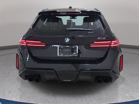 Used 2025 BMW M5 Touring AWD/4WD image 8