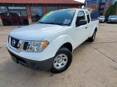 Used 2016 Nissan Frontier S RWD image 3