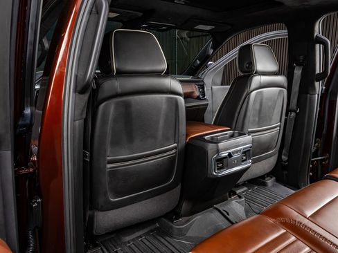 Used 2024 GMC Sierra 2500 Denali Ultimate w/ Max Trailering Package image 33