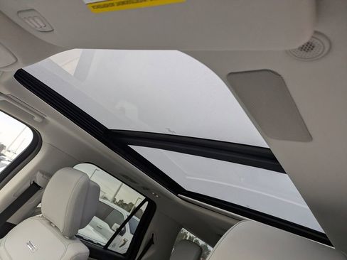 New 2026 Ford Expedition Platinum w/ Driver's Package image 19