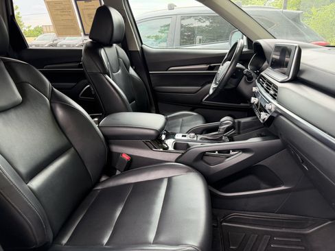 Used 2022 Kia Telluride LX AWD/4WD image 13