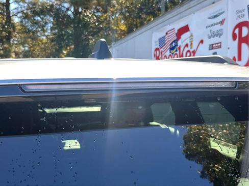 New 2025 Jeep Grand Cherokee L Limited w/ Black Appearance Package image 19