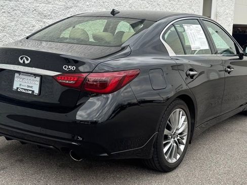 Used 2019 INFINITI Q50 Luxe w/ Essential Package (3.0T Luxe) image 7