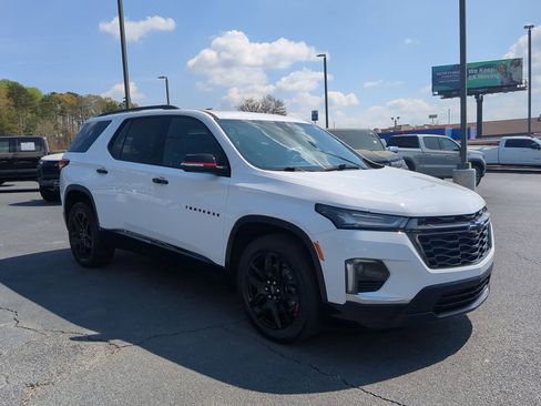Used 2022 Chevrolet Traverse Premier w/ Redline Edition image 3