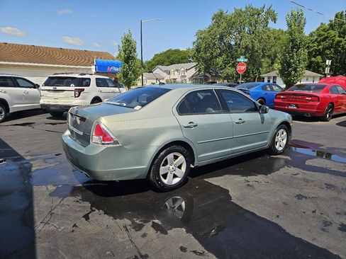 Used 2009 Ford Fusion SE FWD image 12