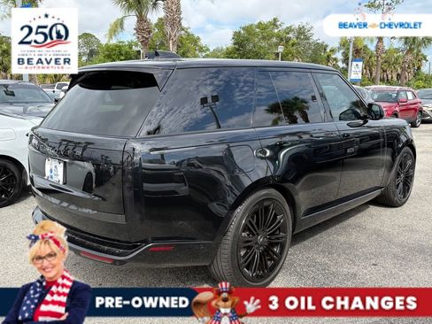 Used 2024 Land Rover Range Rover SE AWD/4WD image 7