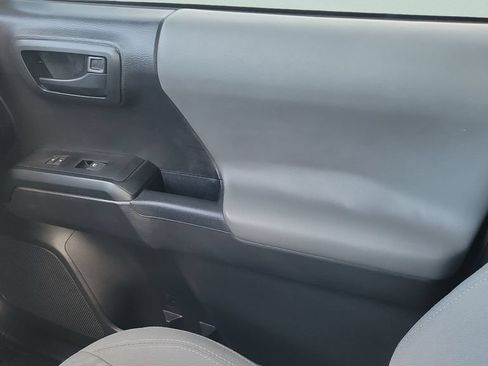 Certified 2023 Toyota Tacoma SR AWD/4WD image 13