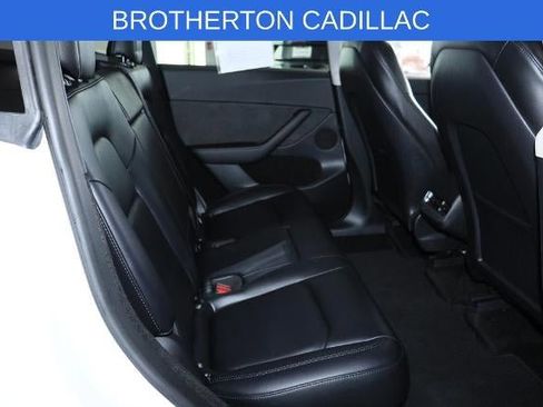 Used 2023 Tesla Model Y Performance AWD/4WD image 31