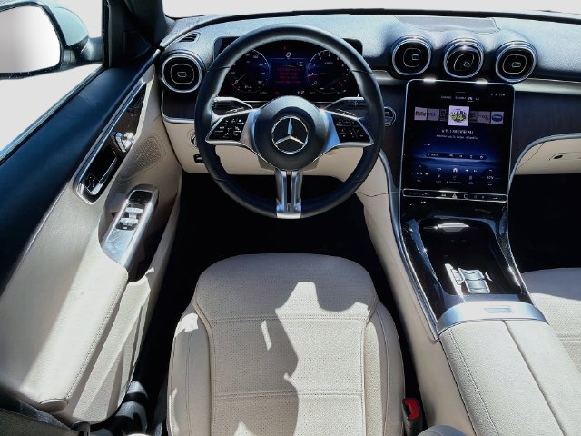 Used 2025 Mercedes-Benz C 300 Sedan image 16