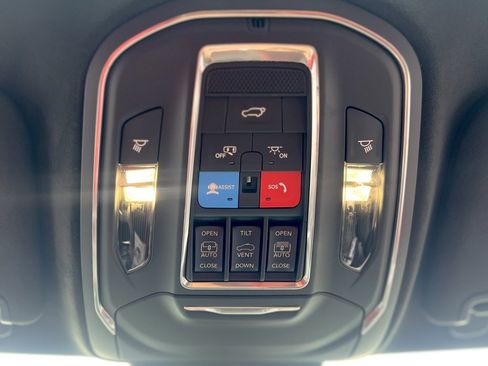 New 2024 Jeep Wagoneer Launch Edition image 29