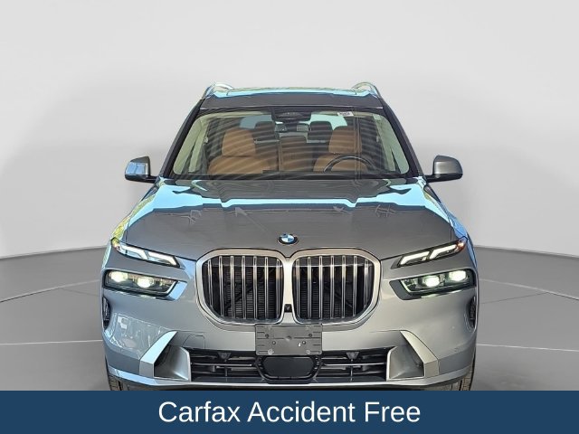Used 2023 BMW X7 xDrive40i w/ Premium Package AWD/4WD image 3