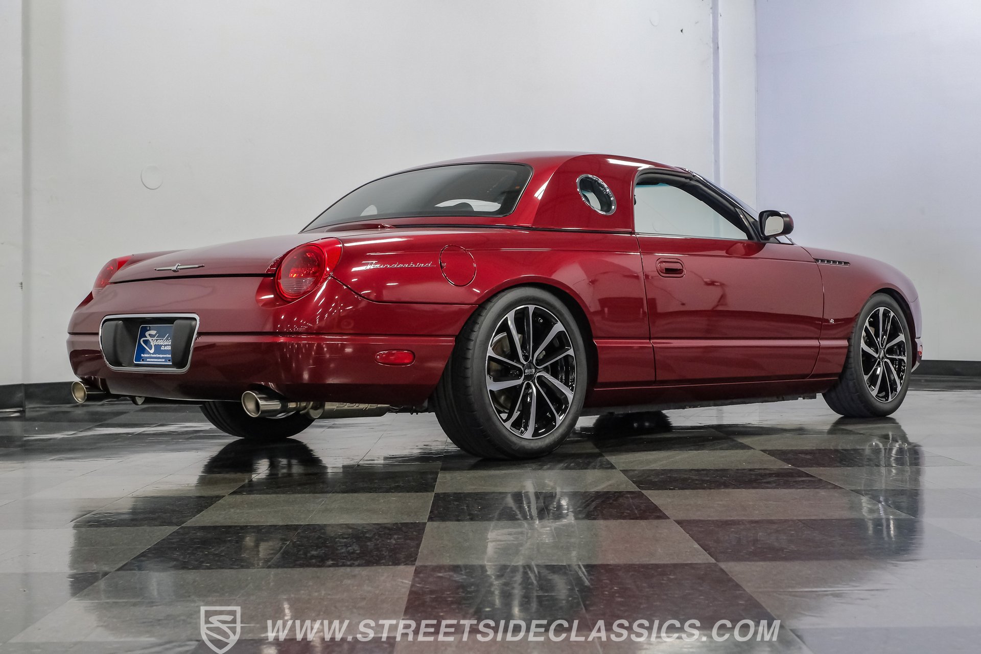 Used 2004 Ford Thunderbird RWD image 31