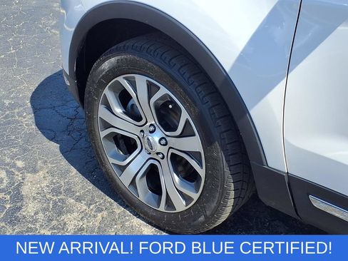 Certified 2019 Ford Explorer Limited w/ Limited Luxury Package AWD/4WD image 31