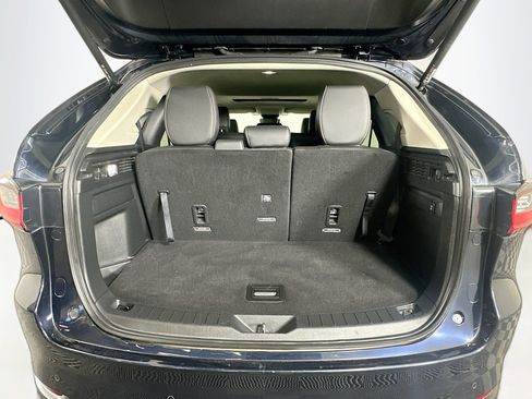 Used 2025 MAZDA CX-90 3.3 Turbo w/ Preferred Package image 30