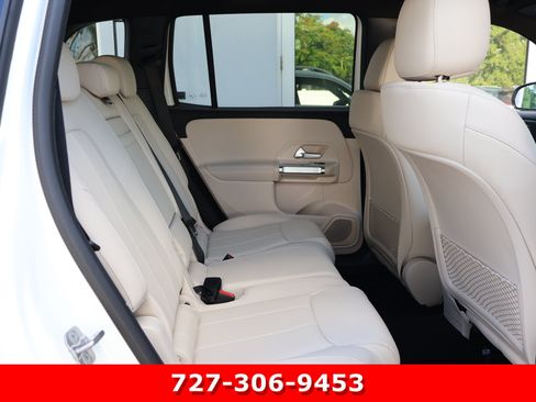 Certified 2025 Mercedes-Benz GLB 250 image 21