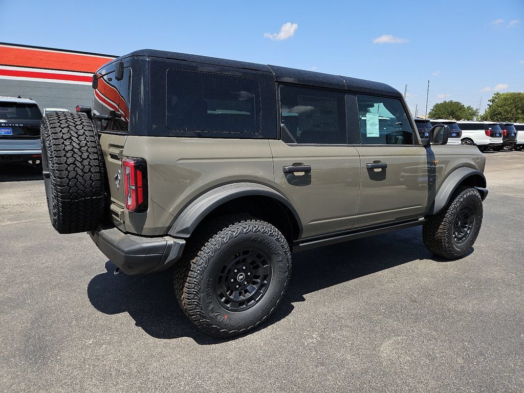New 2026 Ford Bronco Badlands AWD/4WD image 13