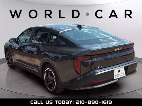 Used 2025 Kia K4 EX FWD image 9