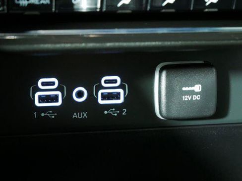 Certified 2023 Jeep Grand Cherokee Limited w/ Trailer Tow Prep Group (B) AWD/4WD image 28