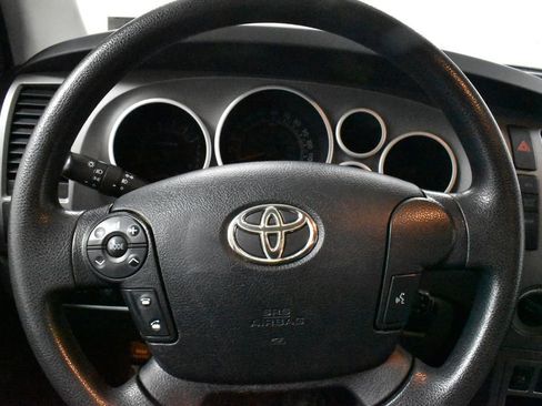 Used 2011 Toyota Tundra 4x4 Double Cab image 19