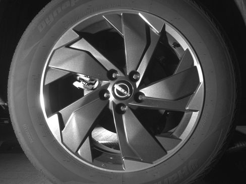 Used 2025 Nissan Rogue SV image 15