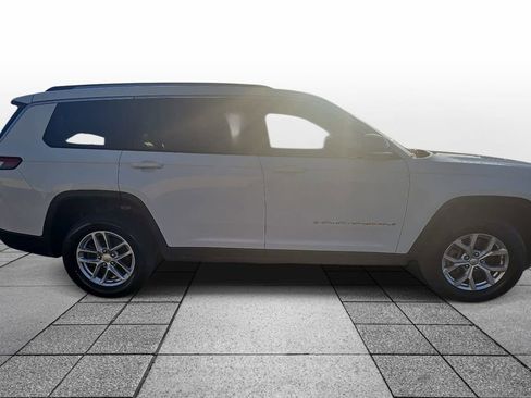 Used 2023 Jeep Grand Cherokee L Limited RWD image 4