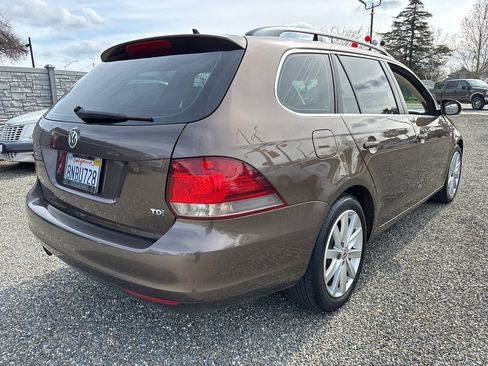 Used 2012 Volkswagen Jetta TDI FWD image 18