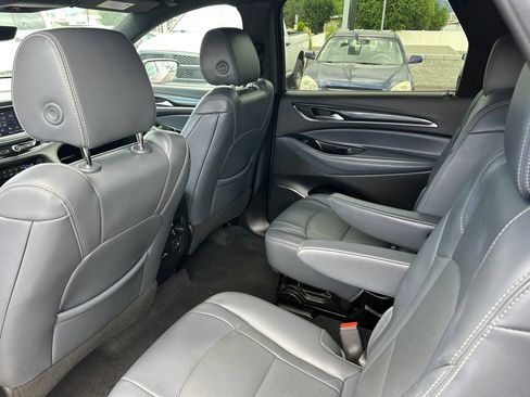Used 2024 Buick Enclave Premium AWD/4WD image 30