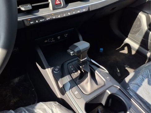 New 2026 Kia K4 FWD image 8