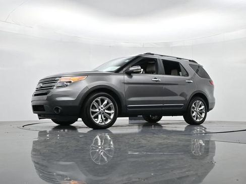 Used 2012 Ford Explorer Limited FWD image 39