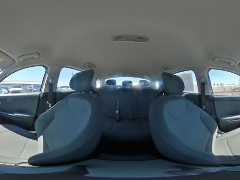 Used 2025 Kia K4 FWD image 41