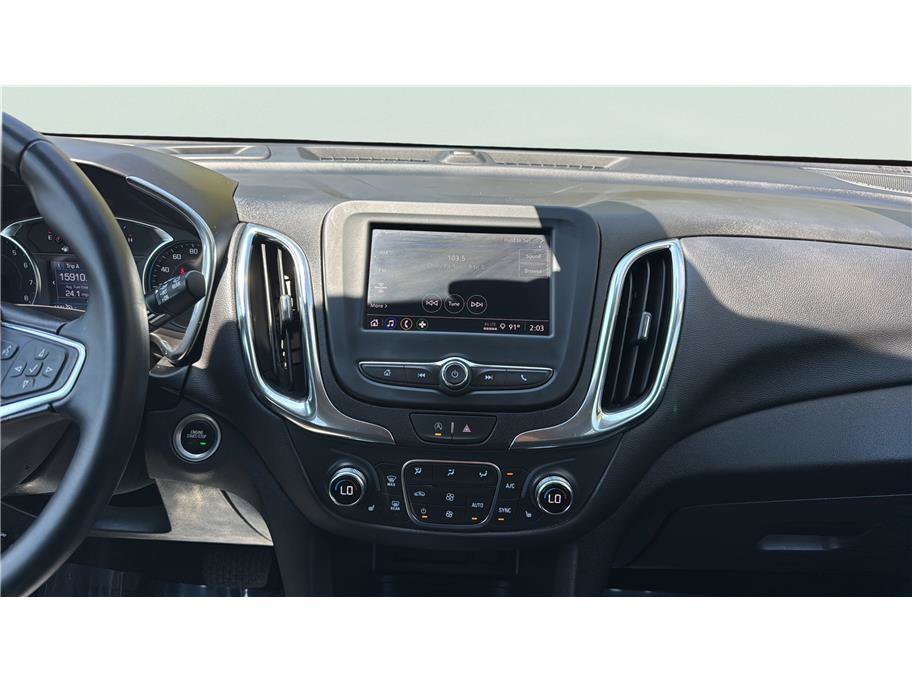 Used 2024 Chevrolet Equinox LT FWD image 24