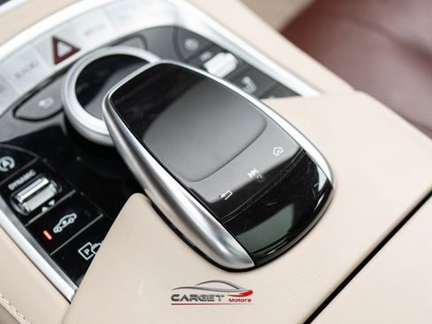 Used 2018 Mercedes-Benz S 560 4MATIC Sedan image 36