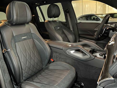New 2026 Mercedes-Benz GLS 63 AMG 4MATIC image 13