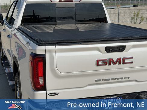 Certified 2024 GMC Sierra 1500 SLT w/ SLT Premium Plus Package AWD/4WD image 5