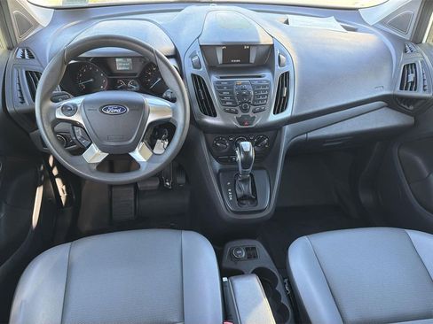 Used 2017 Ford Transit Connect XL image 6