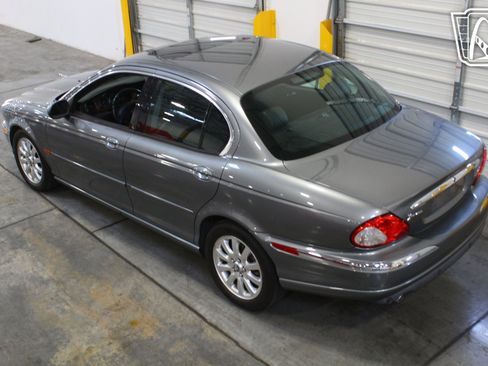 Used 2002 Jaguar X-TYPE 2.5 AWD/4WD image 9