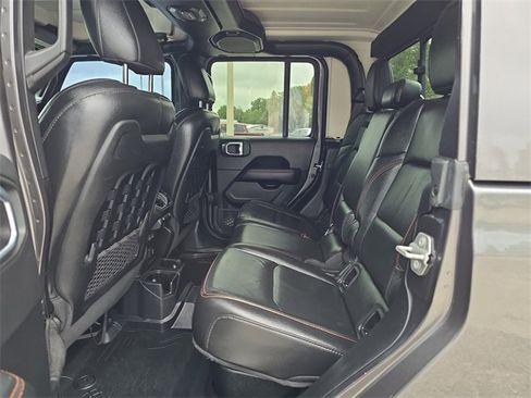 Certified 2021 Jeep Gladiator Mojave image 13