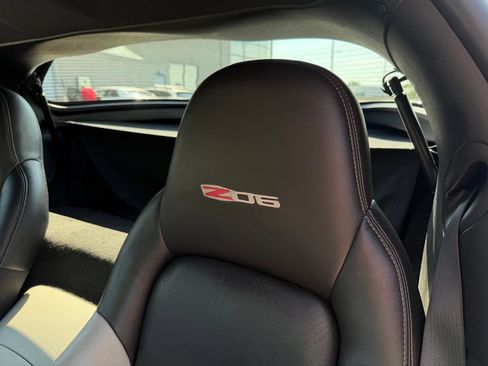 Used 2009 Chevrolet Corvette Z06 w/ Preferred Equipment Group RWD image 11