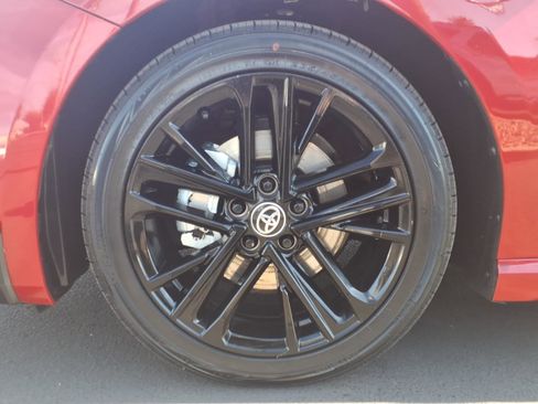 Certified 2025 Toyota Camry SE w/ Convenience Package image 9